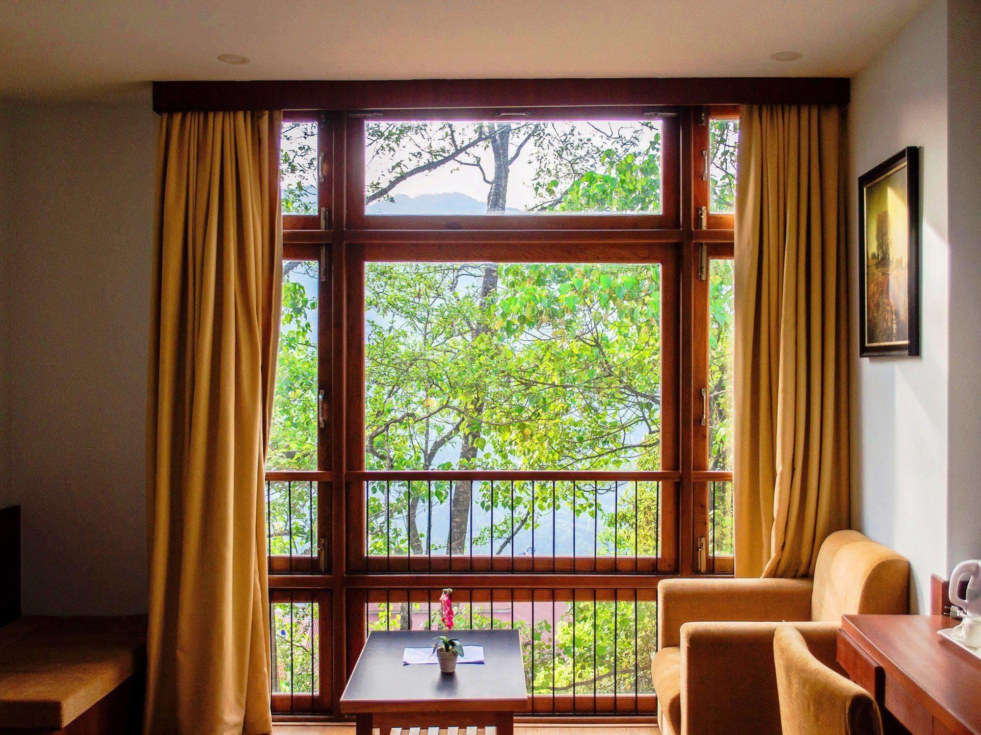 Hotel The Golden Crest à Gangtok Extérieur photo